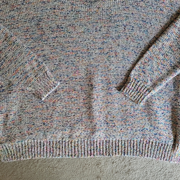 Cupcakes & Cashmere Gardner Multicolored Speckled V-neck sweater size large - Picture 11 of 16